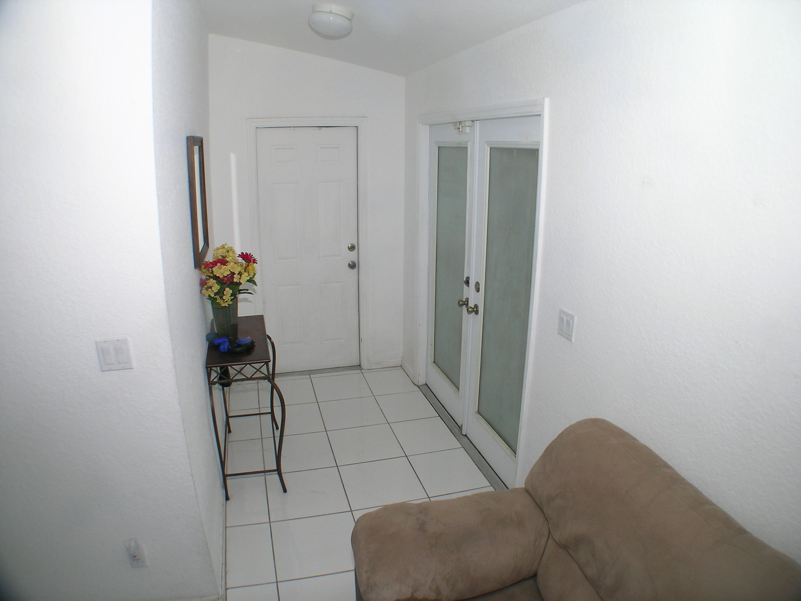4885 Lincoln Road Delray Beach, FL 33445 - Photo 2 of 16 DSCN8905