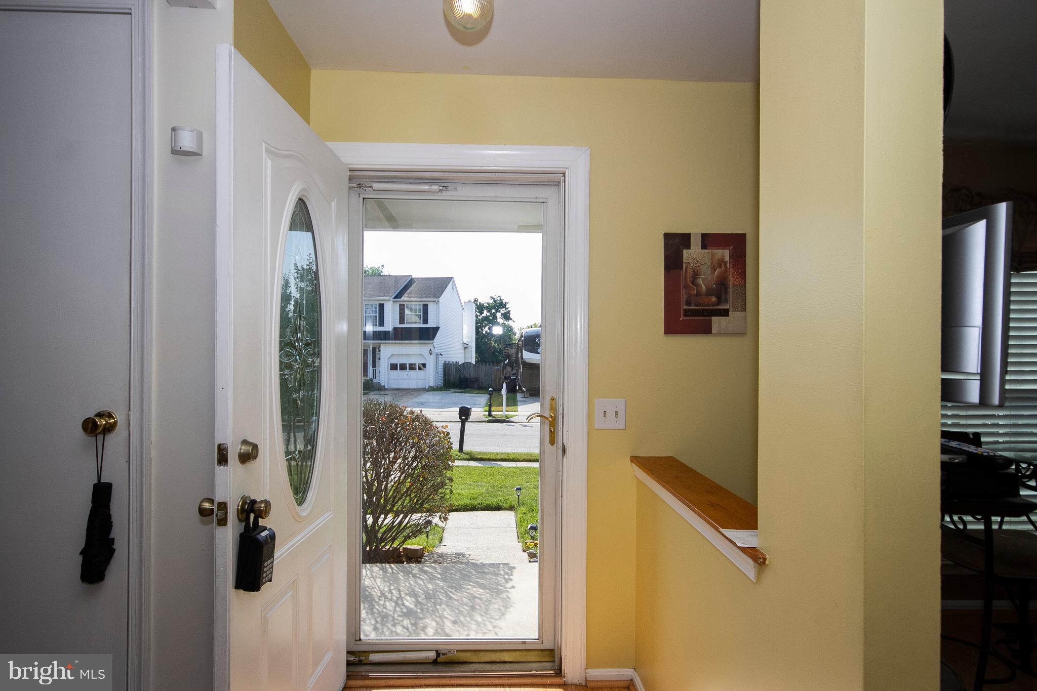 4212 Spring Avenue Halethorpe, MD 21227 - Photo 3 of 30 Interior (General)