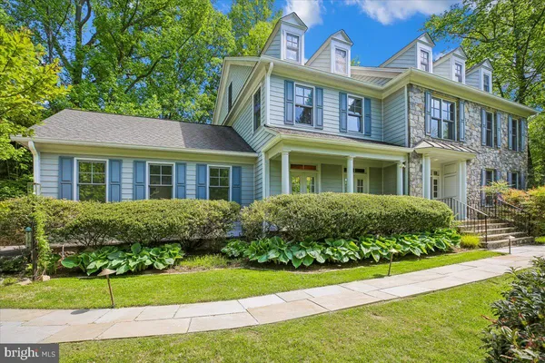$2,295,000 | 6302 Walhonding Road, Bethesda, MD 20816