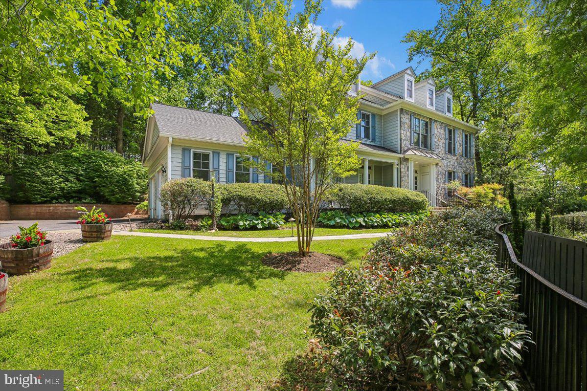 6302 Walhonding Road Bethesda, MD 20816 - Photo 4 of 101 Front Exterior