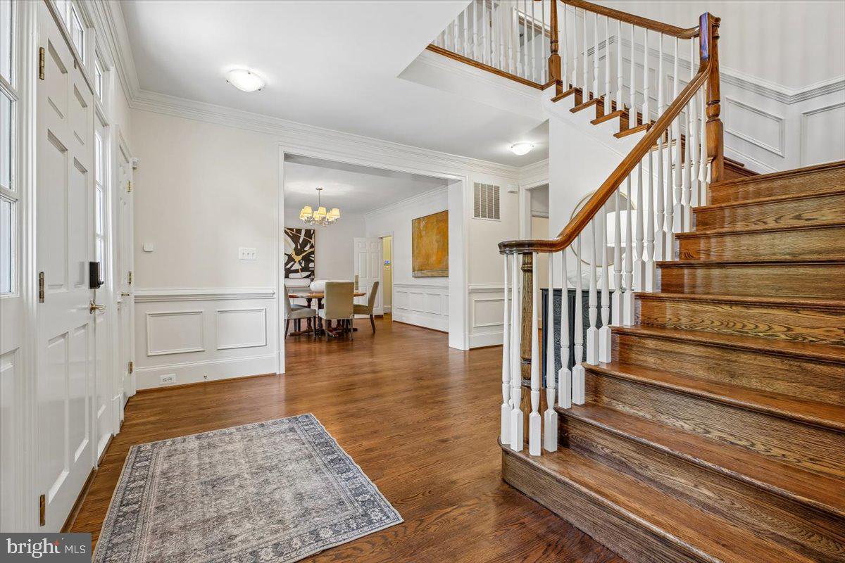 6302 Walhonding Road Bethesda, MD 20816 - Photo 5 of 101 Foyer
