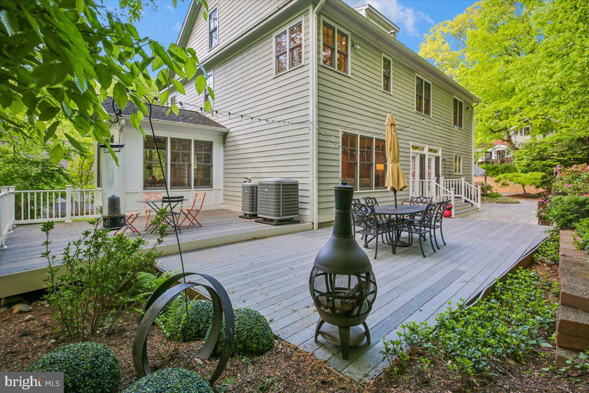 6302 Walhonding Road Bethesda, MD 20816 - Photo 87 of 101 Rear Exterior