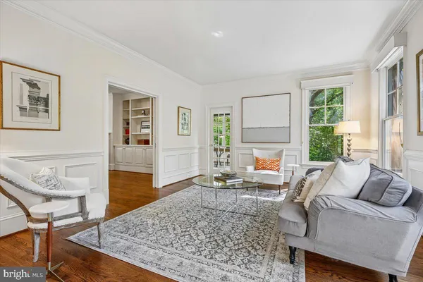 $2,295,000 | 6302 Walhonding Road, Bethesda, MD 20816