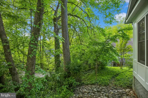 $2,295,000 | 6302 Walhonding Road, Bethesda, MD 20816