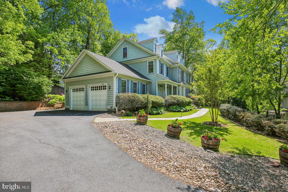 6302 Walhonding Road Bethesda, MD 20816 - Photo 95 of 101 Driveway and garage