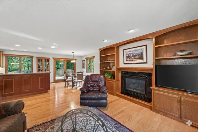 $549,000 | 368 280th Street, Osceola, WI 54020