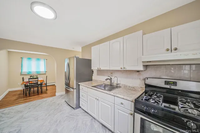 $649,999 | 260 Yale Street, Hempstead, NY 11550