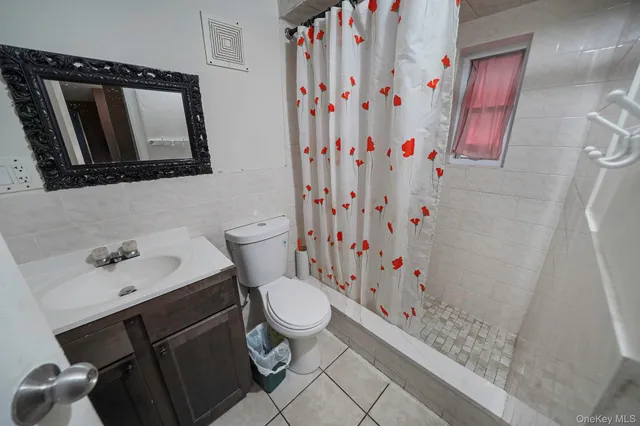 $649,999 | 260 Yale Street, Hempstead, NY 11550