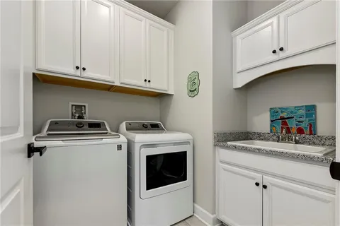 $750,000 | 123 Heather Drive, Canonsburg, PA 15317