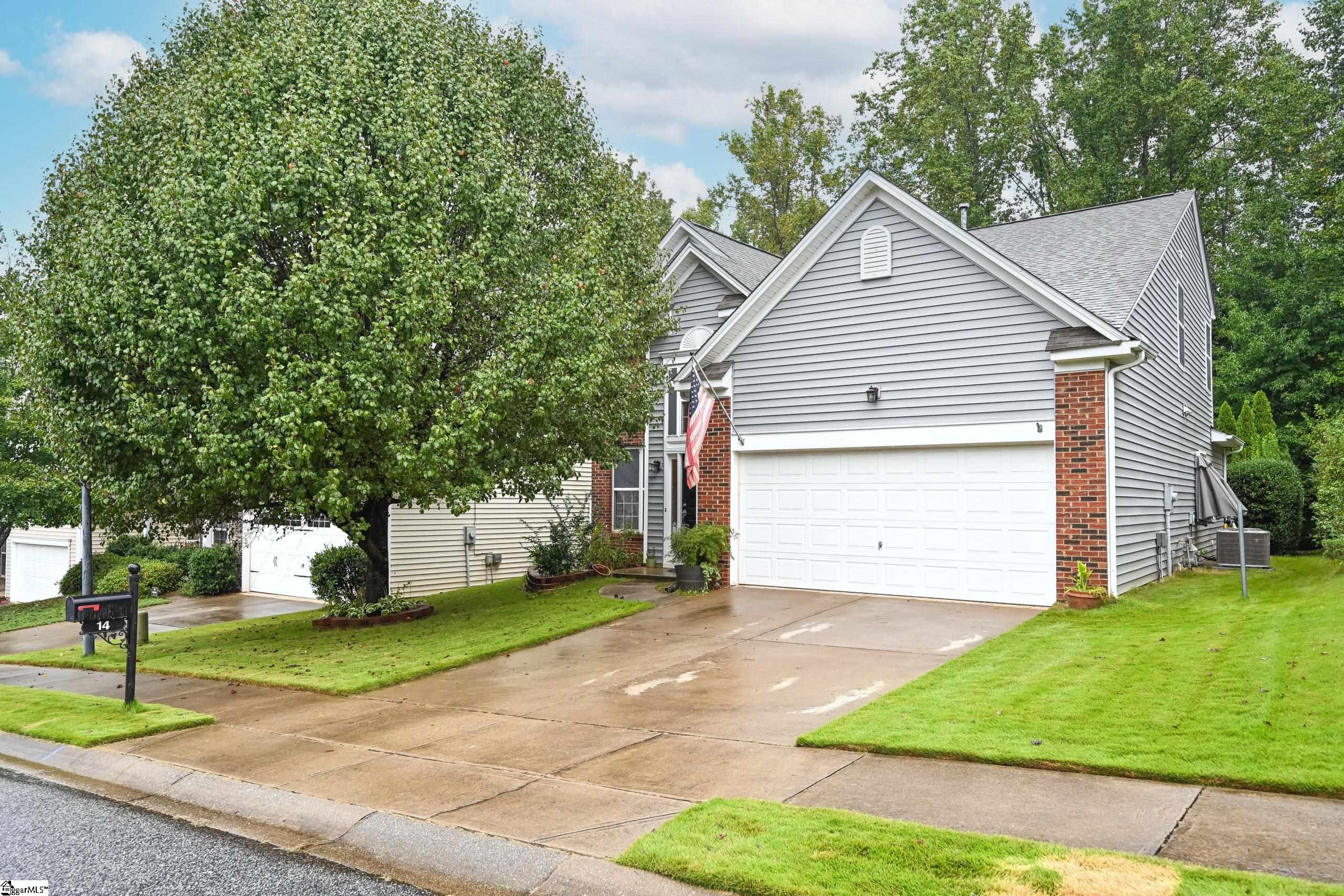14 Knoll Ridge Drive Greer, SC 29650 - Photo 1 of 34 Gallery Image 1