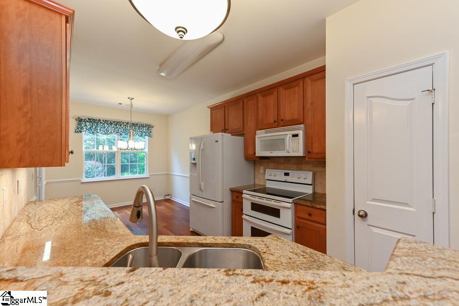 14 Knoll Ridge Drive Greer, SC 29650 - Photo 11 of 34 Gallery Image 11