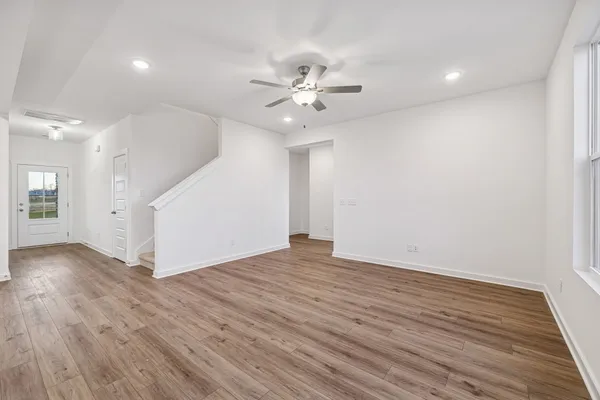 $454,900 | 8008 Netterfield Drive, White House, TN 37188