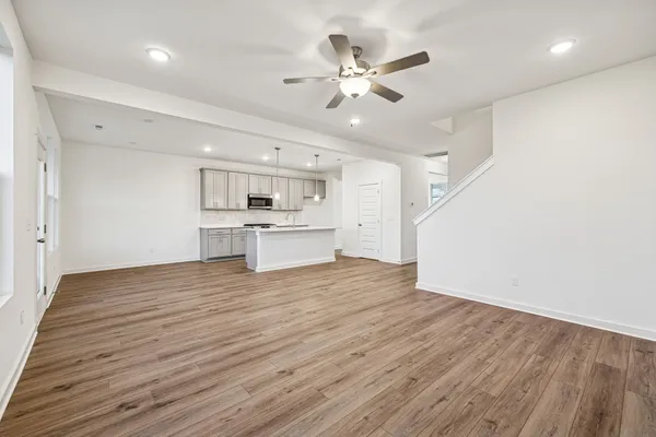 $454,900 | 8008 Netterfield Drive, White House, TN 37188