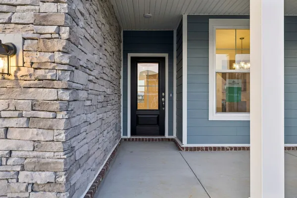 $454,900 | 8008 Netterfield Drive, White House, TN 37188