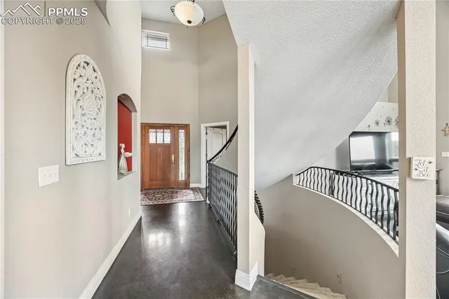 $999,999 | 17635 Silver Fox Court, Mead, CO 80542