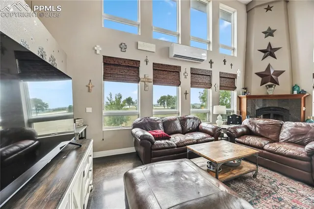 $999,999 | 17635 Silver Fox Court, Mead, CO 80542