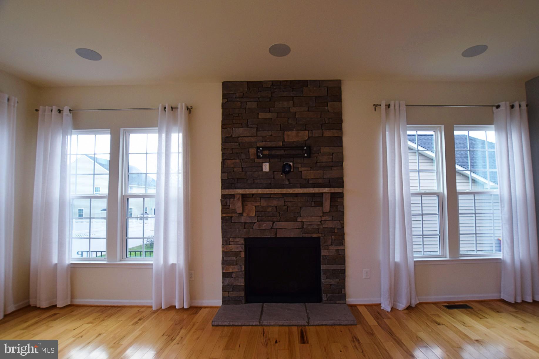 264 Mountain Laurel Boulevard Ranson, WV 25438 - Photo 13 of 38