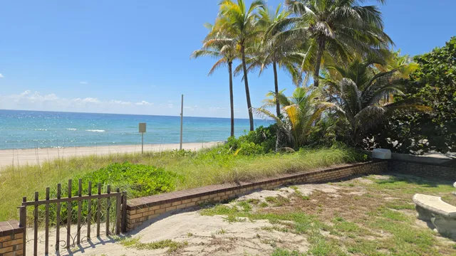 $25,500,000 | 625 Ocean Boulevard, Golden Beach, FL 33160