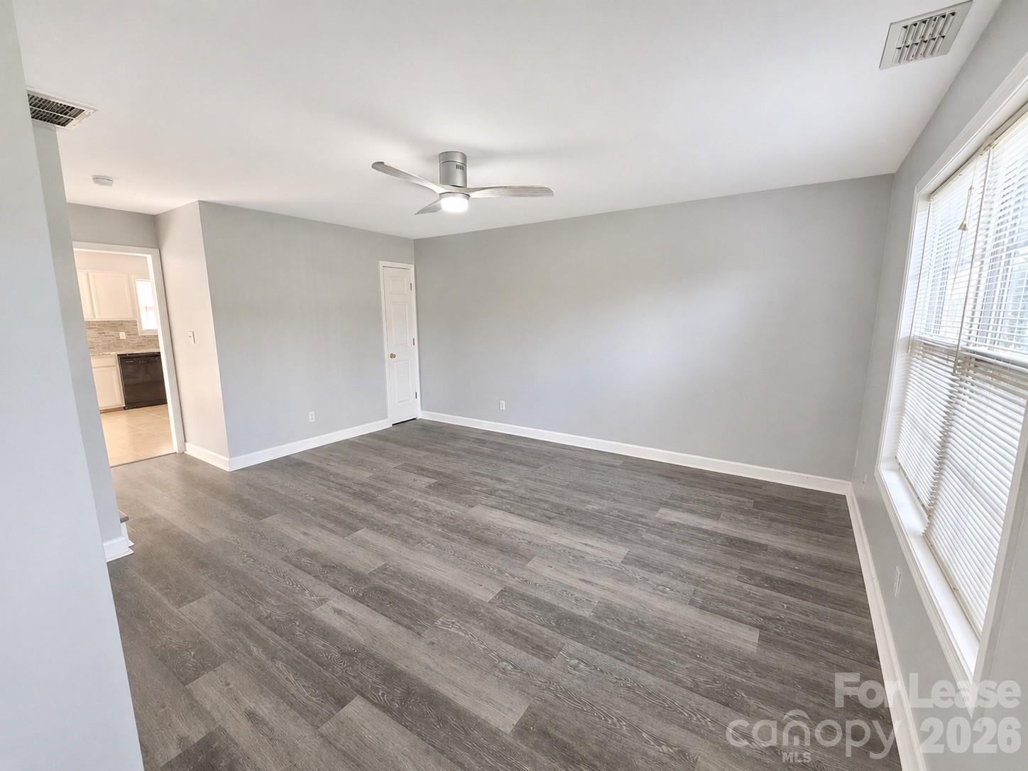 4653 Perkins Road Charlotte, NC 28269 - Photo 12 of 16 Gallery Image 12