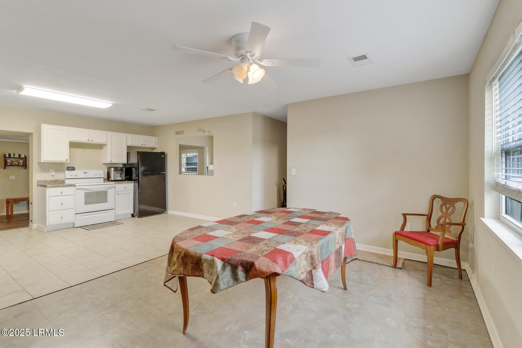 530 Tillman Road Ridgeland, SC 29936 - Photo 6 of 28 _11A2488