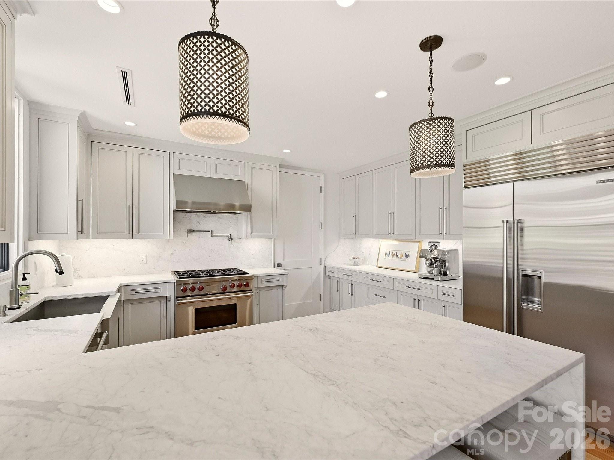 1333 Queens Road, Unit C3 Charlotte, NC 28207 - Photo 12 of 31 Gallery Image 12