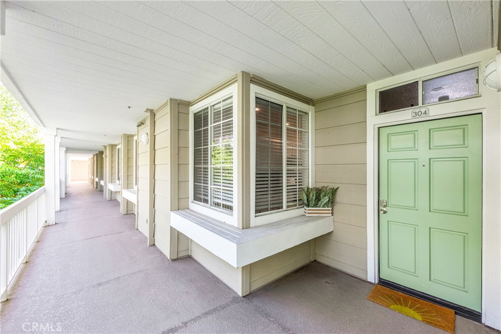 20301 Bluffside Circle, Unit 304 Huntington Beach, CA 92646 - Photo 2 of 36