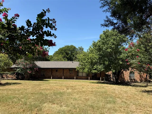 $350,000 | 368 Tweedy Road, Valley Mills, TX 76689