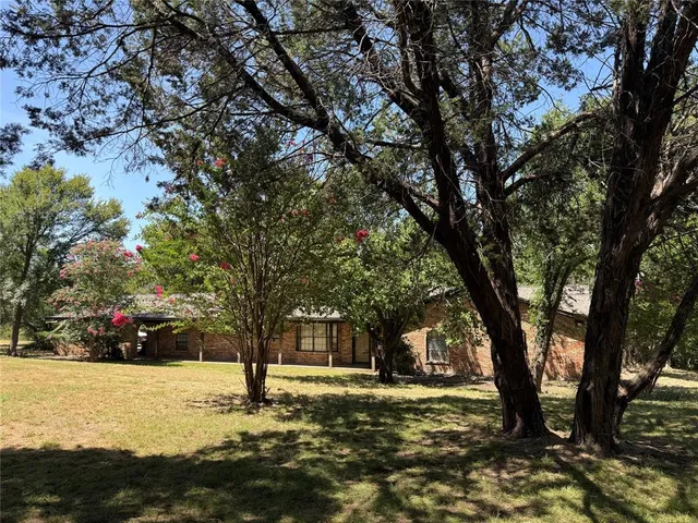 $350,000 | 368 Tweedy Road, Valley Mills, TX 76689