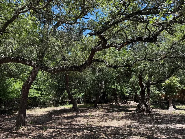 $350,000 | 368 Tweedy Road, Valley Mills, TX 76689