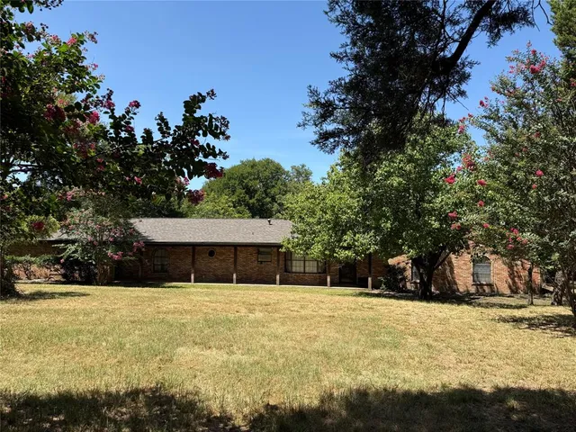 $350,000 | 368 Tweedy Road, Valley Mills, TX 76689