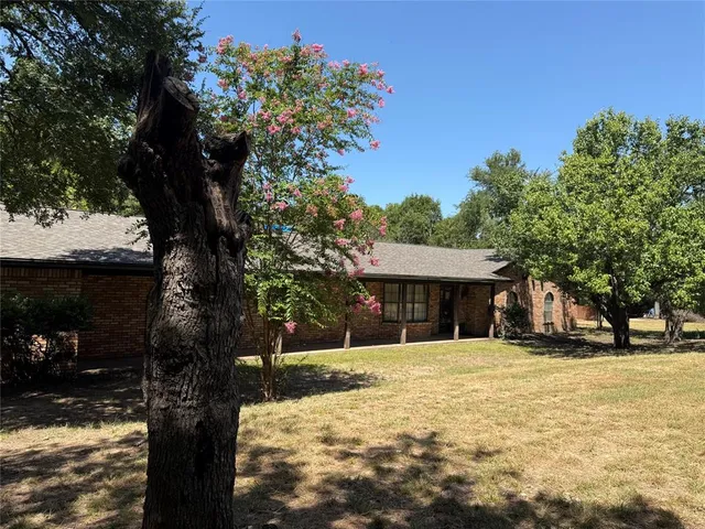 $350,000 | 368 Tweedy Road, Valley Mills, TX 76689