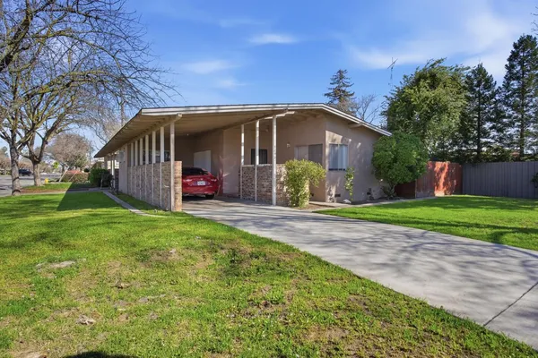$525,000 | 820 Tully Road, Modesto, CA 95350