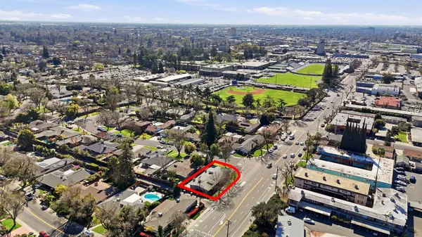 $525,000 | 820 Tully Road, Modesto, CA 95350