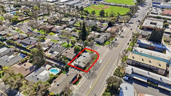 $525,000 | 820 Tully Road, Modesto, CA 95350