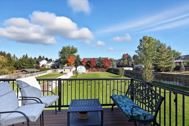 $553,500 | 15204 North Chesapeake Road, Mead, WA 99021