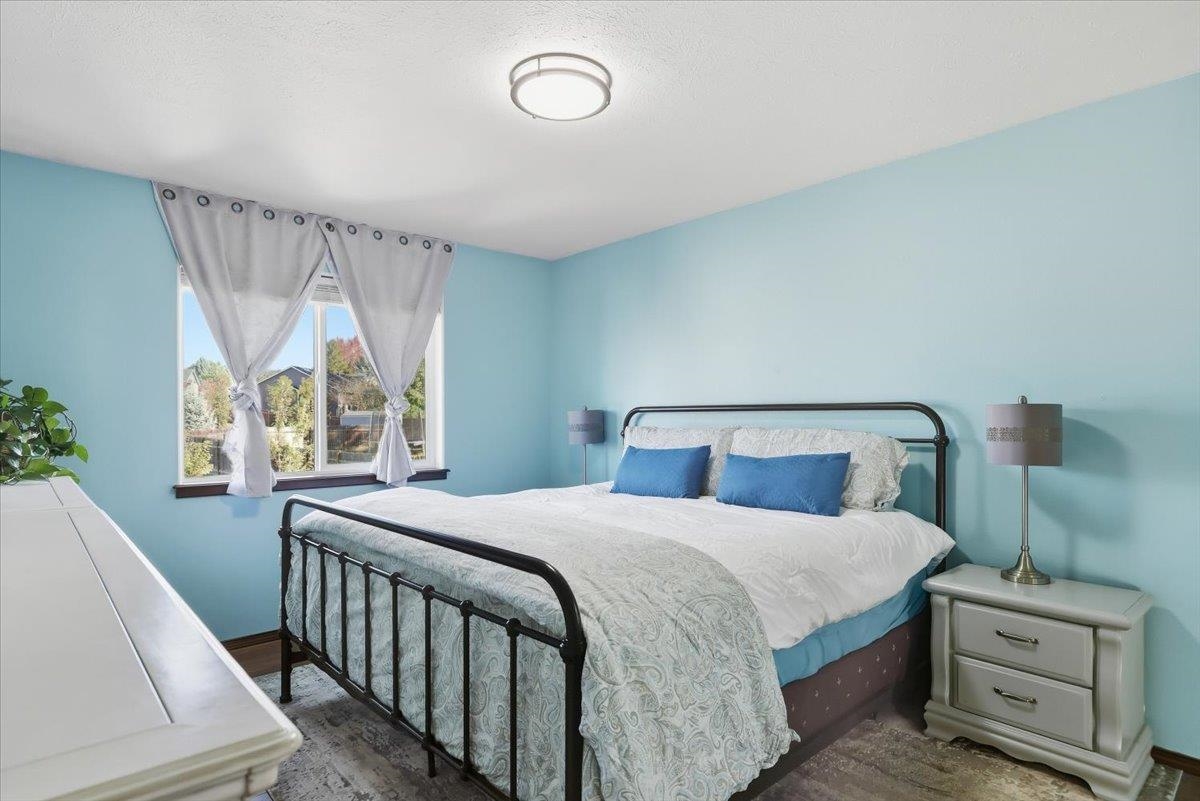 15204 North Chesapeake Road Mead, WA 99021 - Photo 12 of 30