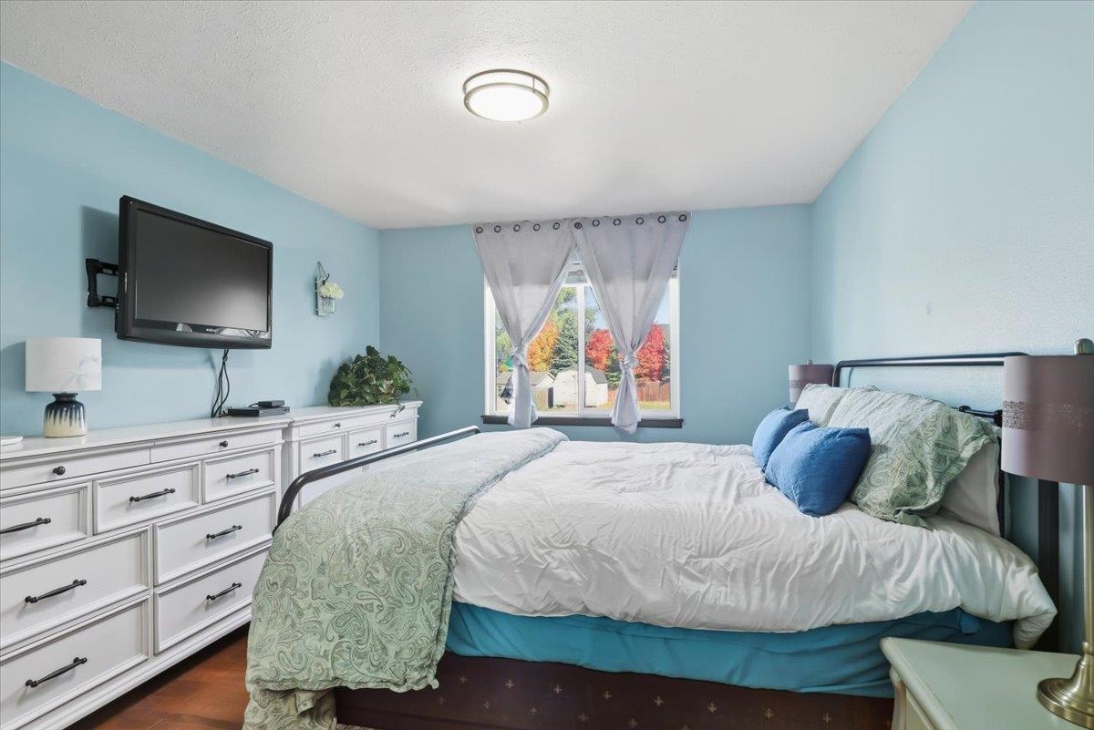 15204 North Chesapeake Road Mead, WA 99021 - Photo 13 of 30