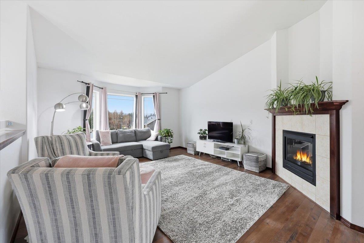 15204 North Chesapeake Road Mead, WA 99021 - Photo 2 of 30