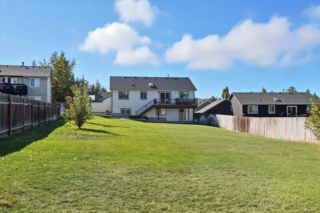 $553,500 | 15204 North Chesapeake Road, Mead, WA 99021