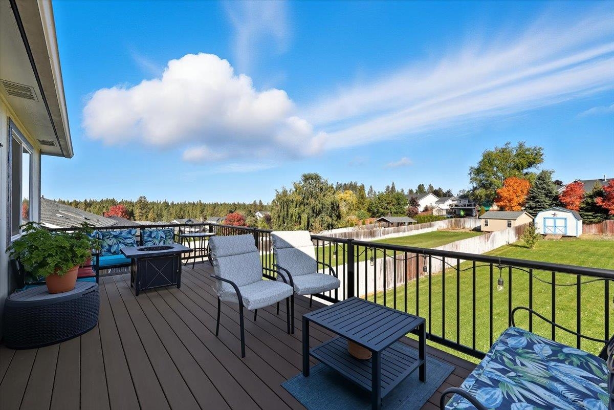 15204 North Chesapeake Road Mead, WA 99021 - Photo 10 of 30