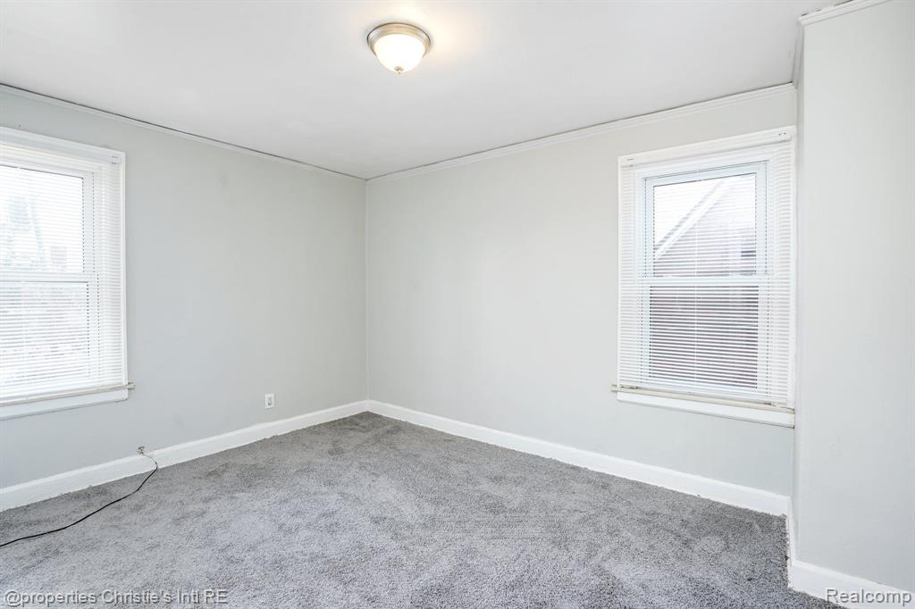 15095 Prest Street Detroit, MI 48227 - Photo 11 of 14