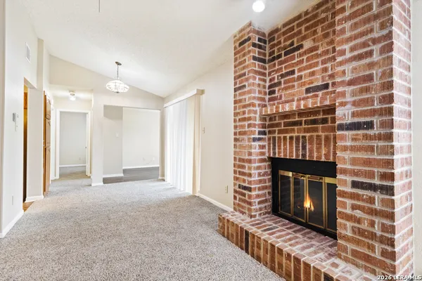 $1,400 | 4839 Brandeis Street, Unit 923, San Antonio, TX 78249