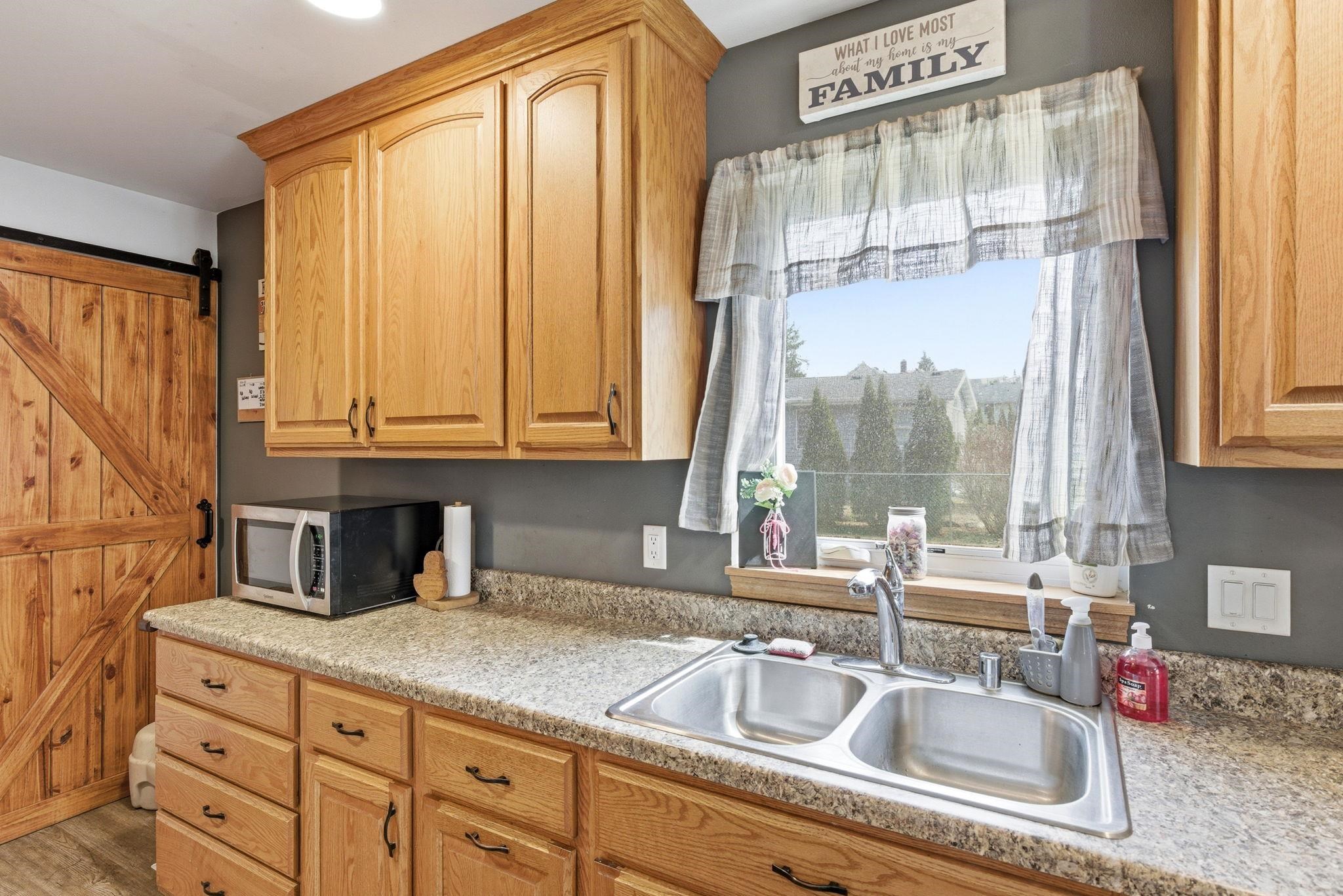 2914 West Brewery Road Cross Plains, WI 53528 - Photo 21 of 59
