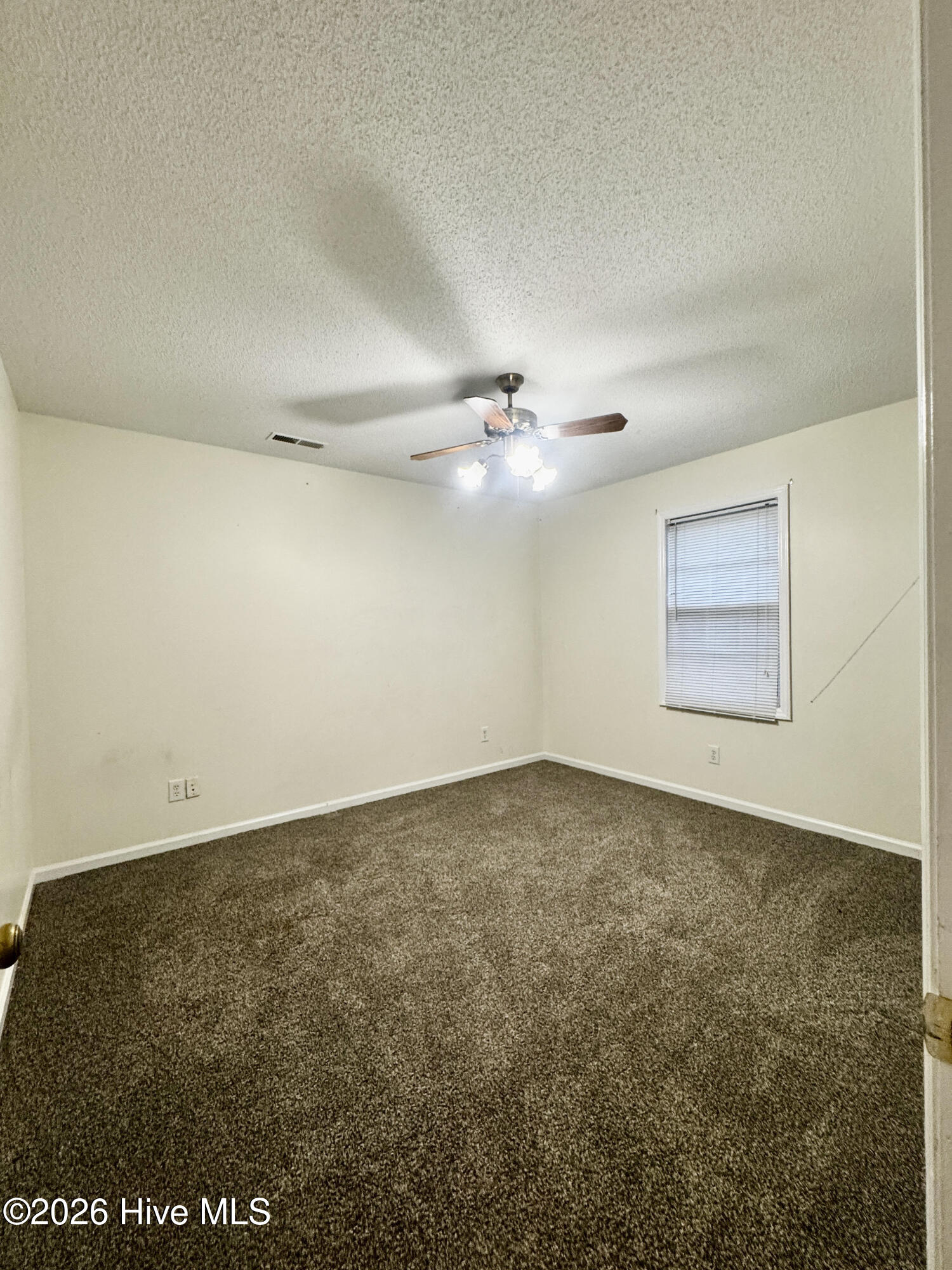 151 Raintree Circle Jacksonville, NC 28540 - Photo 30 of 36 Gallery Image 30