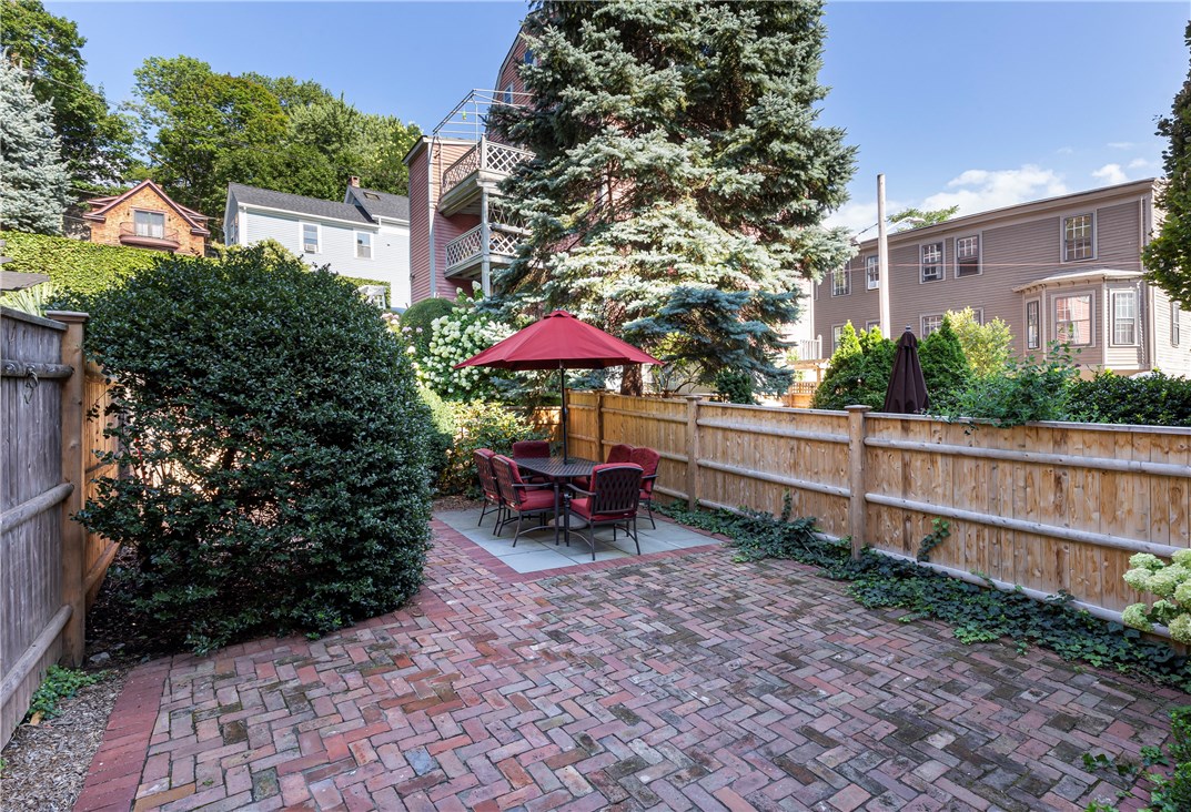151 Benefit Street Providence, RI 02903 - Photo 10 of 47