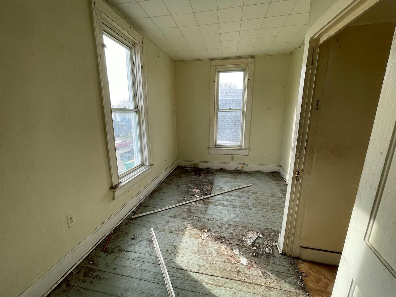 39 North Douglas Avenue Springfield, OH 45503 - Photo 7 of 28