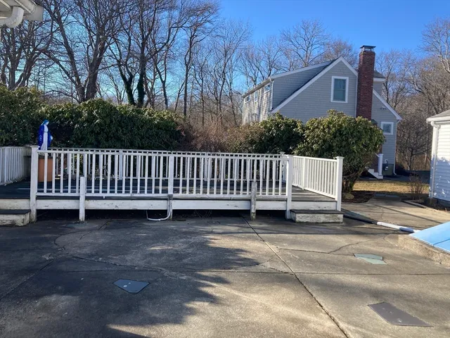 $2,800 | 6 Maple Avenue, Unit A, Scituate, MA 02066