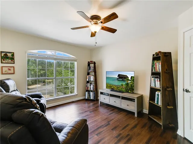 $2,975 | 11512 Brandon Parke Trail, Austin, TX 78750