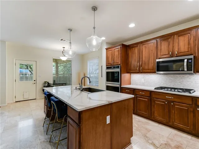 $2,975 | 11512 Brandon Parke Trail, Austin, TX 78750