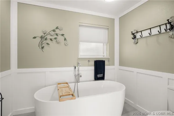 $560,000 | 475 Woodland Point, Linn Creek, MO 65052
